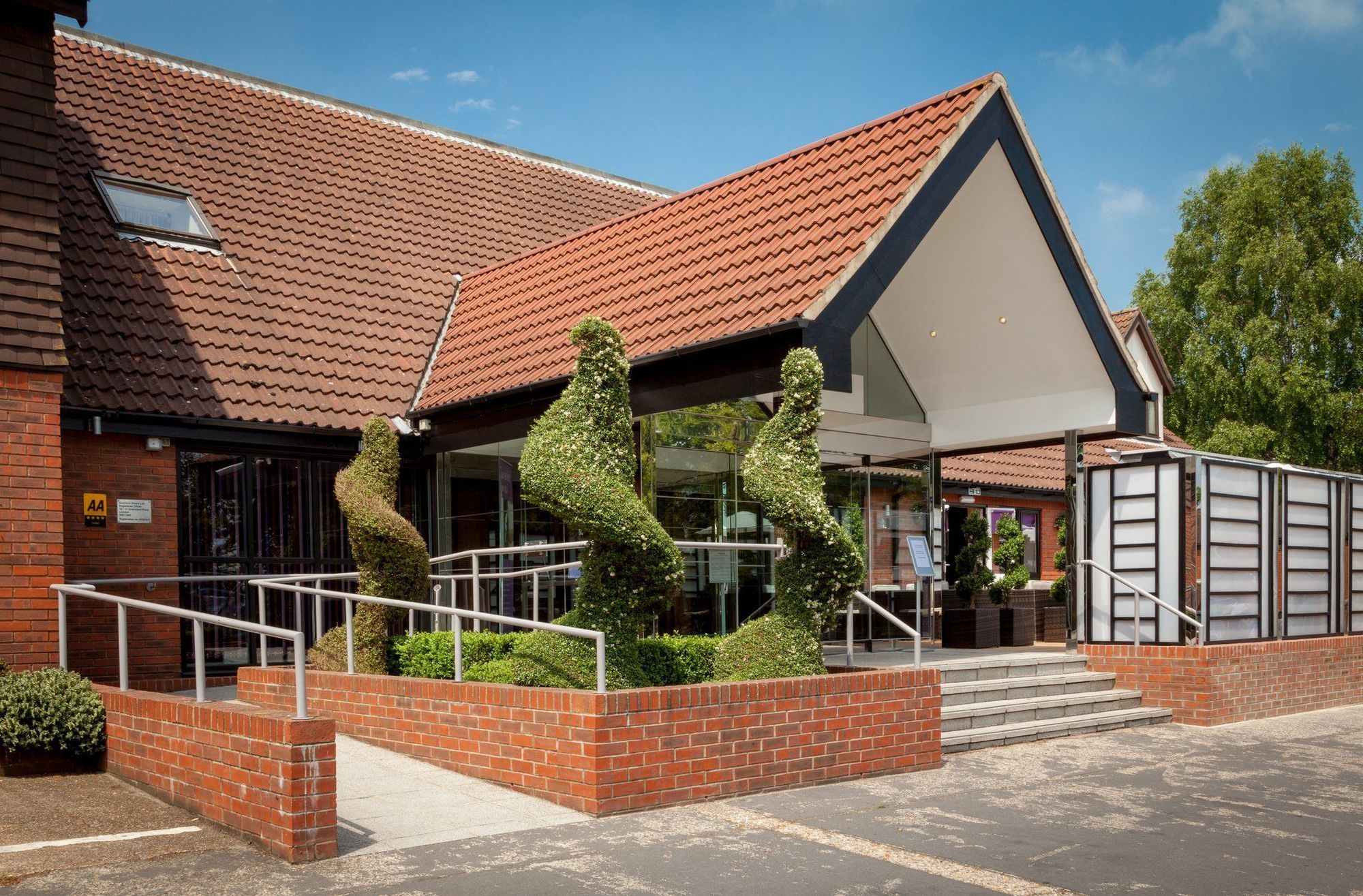 The Winchester Hotel And Spa Exterior photo